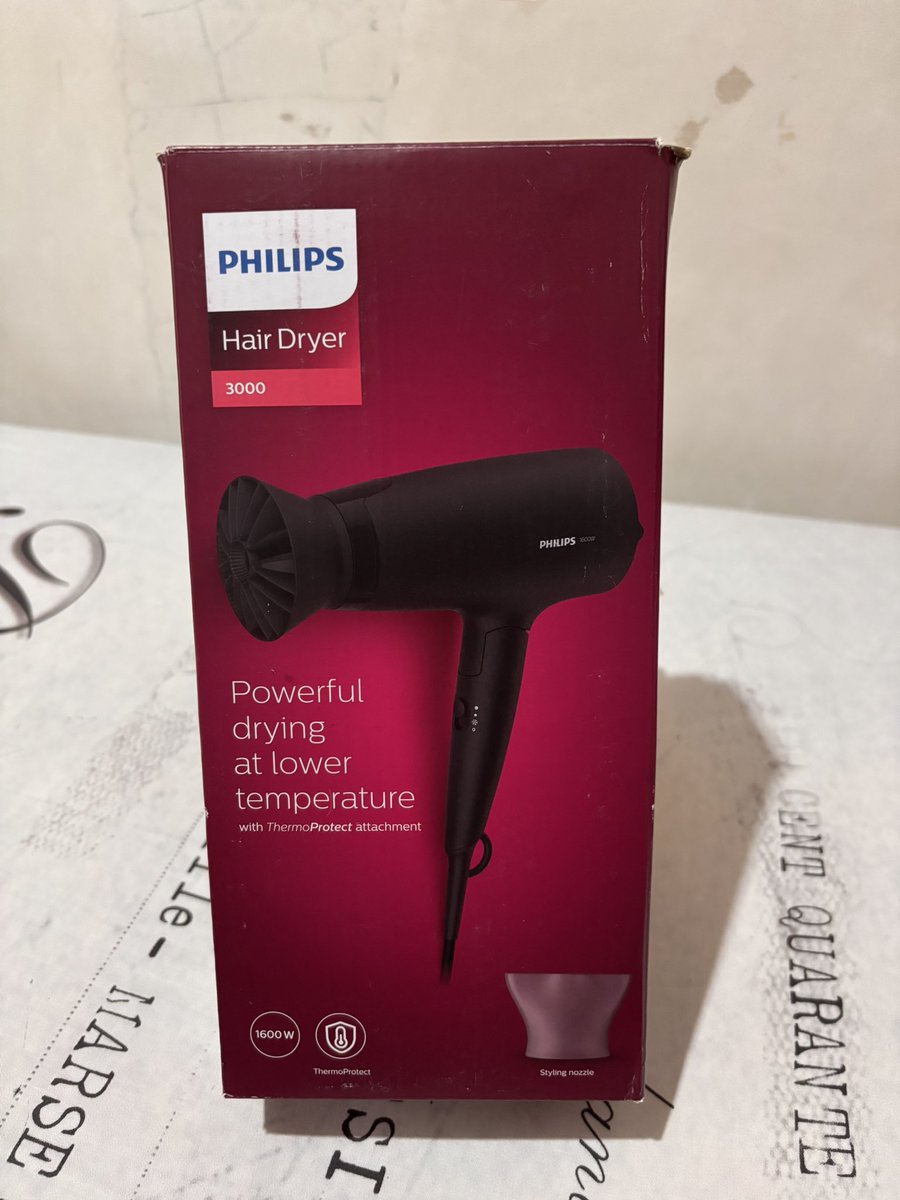 saturnspacy's tweet photo. WTS Hair Dryer Phillips BHD308 1600W

💰350k (nego tipis)
✅NEW! belum pernah dipake. dijual krn ini hadiah undian dan di rumah udh punya hair dryer lama.
🍊Bisa co oren

for more info, kindly dm!💌
#hairdryer #wts #zonauang #zonajajan https://t.co/24JVcIq1Pf