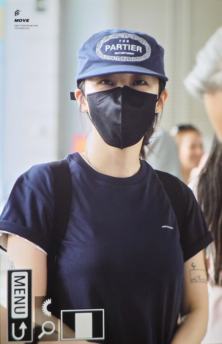 Move_0619's tweet photo. 260717 출국 프리뷰
 
잘다녀와햄🐹💙

#마마무 #문별 #MAMAMOO #MOONBYUL https://t.co/ipcWNLgeL1