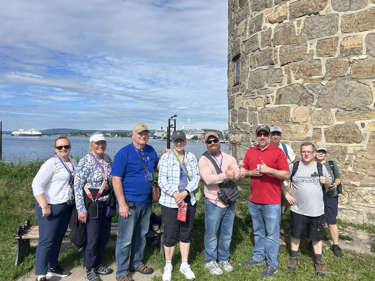 Geocachetalk's tweet photo. Does anyone else wish they were still on a cruise with their geocaching friends?

#geocaching #geocachetalk https://t.co/JRtY2FHtRX