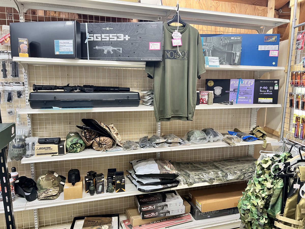 ZERO_IN_990's tweet photo. 本日も営業開始��️
ゼロからスタート出来るショップ『ZERO-IN』です♪

新品商品、委託販売、シューティングレンジ利用可能です。

正面ゲートは閉めていますので、
裏口より入場お願いします。

#ミリタリーショップ #ZeroIn #サバゲー #山形 #ZAO #No990 #ゼロイン https://t.co/BI2jMjThwx