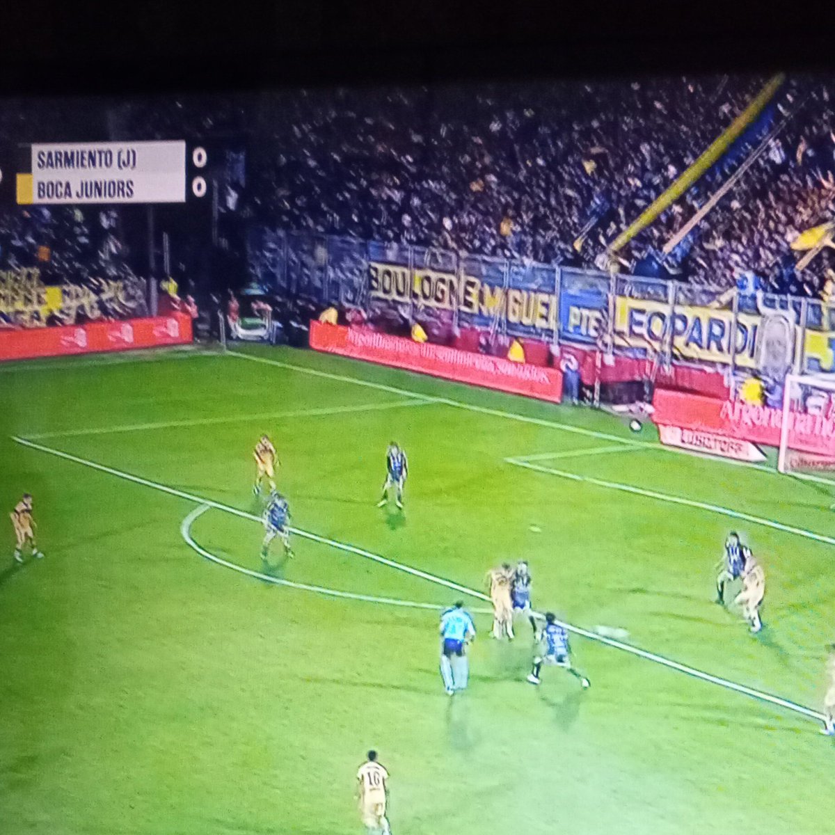 pauchan127's tweet photo. la subtrama del mundial: ver jugar a boca https://t.co/cChS7nvrmU