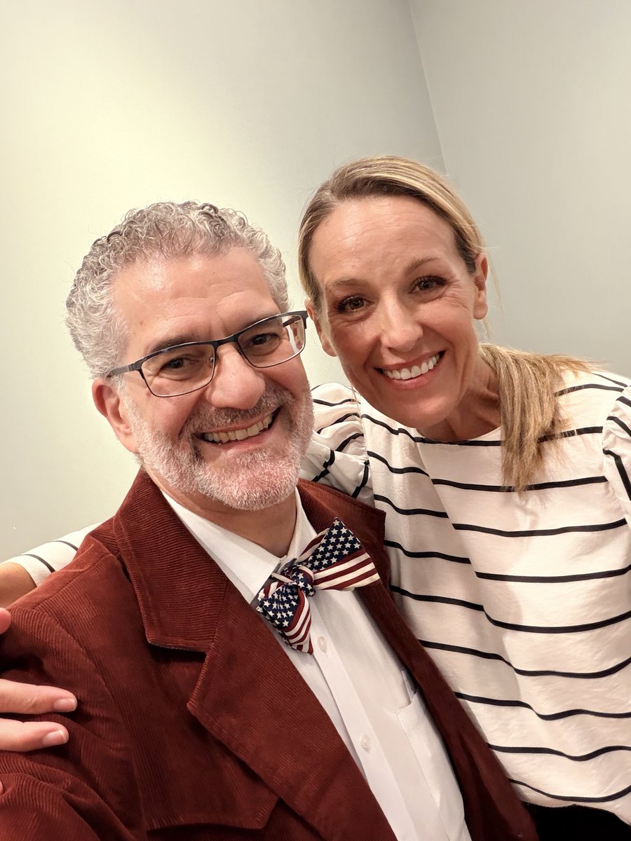 mdwarrenjr's tweet photo. Great book signing event in Norton Shores! The Revolutionary Words that Forged America - The Definitive Guide to the Declaration of Independence (Republic Books 2026) is really resonatating. #declarationofindependence #america250 #freedom250 #nortonshores #wewinwithwarren https://t.co/E6Z8HTw6K2