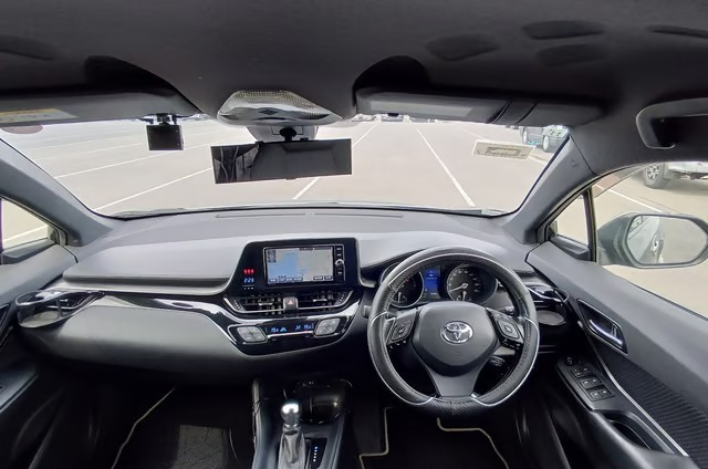 joelcarimporter's tweet photo. 💥2017 TOYOTA C-HR, (Japan🇯🇵 import)

⛽1.8L Hybrid/Petrol | ⚙️ Auto | 🚘 2WD
👌Good condition 

💰UGX - 57M Total Cost (Taxes Included)

📞 0762720744 | 0768153820
💬 https://t.co/IDUJe25xMk https://t.co/WMJMo60MPg