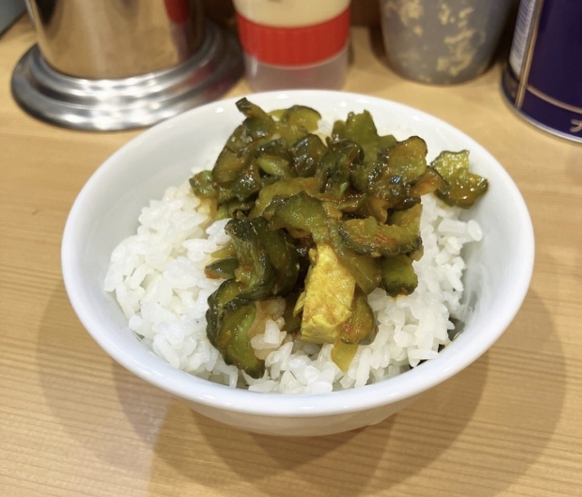 4Nonakaya's tweet photo. 池袋西口の四代目野中家です

本日も元気に営業中🈺

今日のスープもガツンと濃厚な仕上がり💯

金.土曜は翌4:00まで
中休み無しの通し営業ですので
〆ラーにもぜひご利用下さい‼️

池袋西口で家系ラーメンなら
四代目野中家へ😍

本日もご来店お待ちしております🥺

#四代目野中家
#池袋西口北 https://t.co/PeXzC7ZT9Z