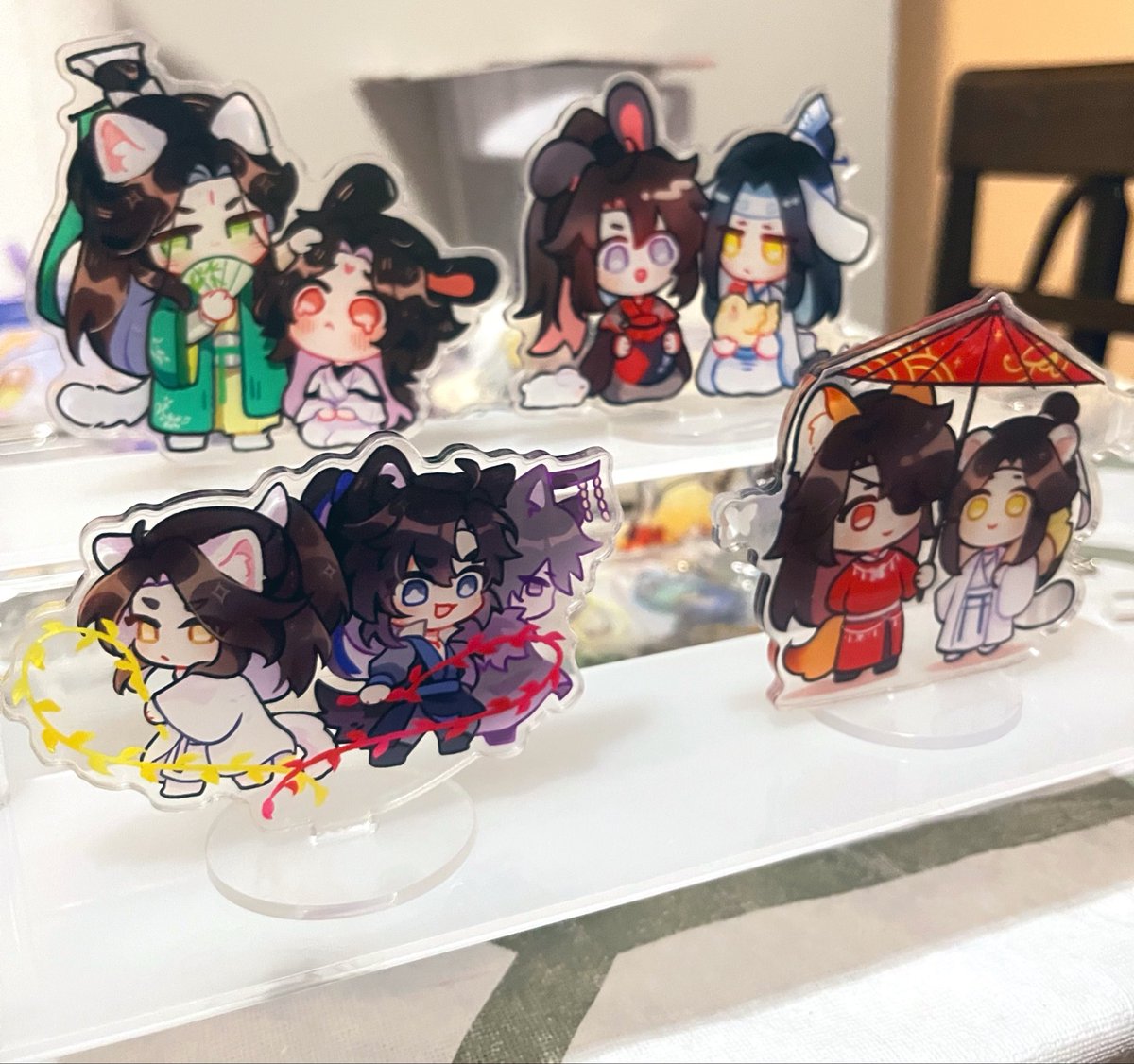 kkmy31's tweet photo. danmei standees for otakuthon~ https://t.co/3dksDutt4z
