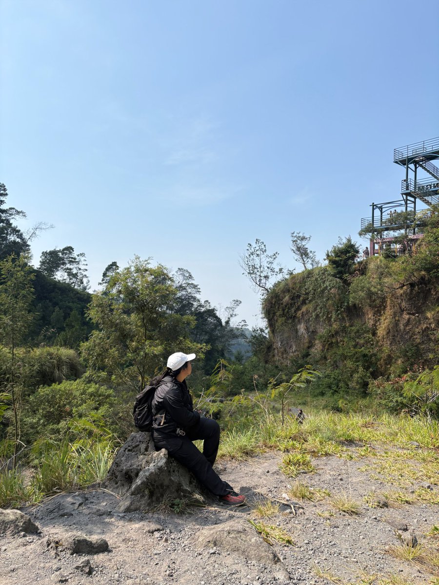 FitaYan's tweet photo. Banyak inginnya
Banyak merenungnya
Banyak bersyukurnya
Banyak pasrahnya https://t.co/iuuWBEwTqH