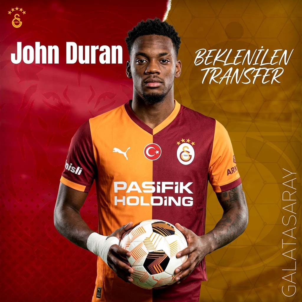 istangala's tweet photo. Beklenilen Transfer... ⏳

İSİM: Jhon Durán
YAŞ: → 13 Ara 2003 (22)
UYRUK: → Kolombiya
AKTİF KULÜP: → Al-Nassr
MARKET DEĞERİ: → 15M Euro
MEVKİ: → Santrafor

#transfer #galatasaray #söylenti https://t.co/P1BlTMJJrB
