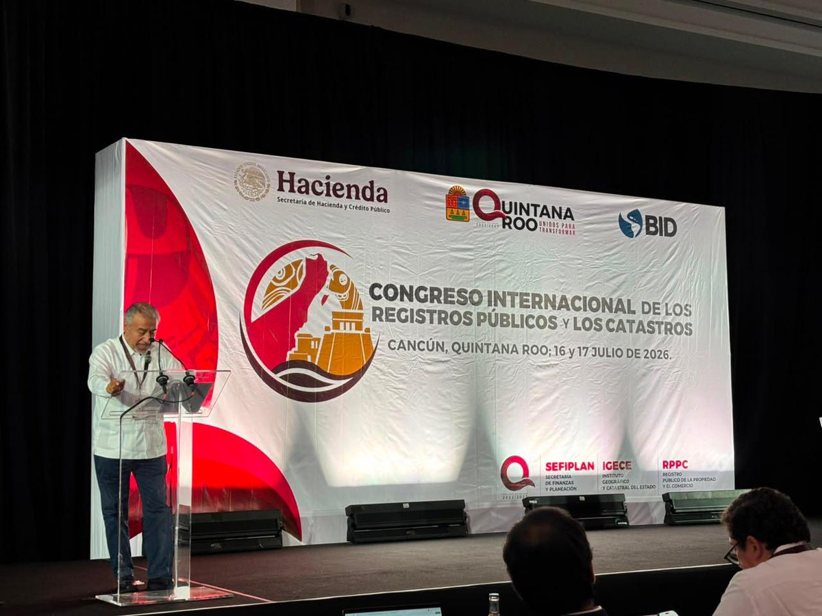 PabloTrejoIzt's tweet photo. la transformación digital y la innovación hacendaria de diversas entidades del país. Consolidar herramientas hacendarias eficientes es una prioridad para el beneficio de la ciudadanía.

#EquipoPabloTrejo #PabloTrejo #InnovaciónDigital #CatastroMéxico #GestiónPública https://t.co/kAPEro5AJf