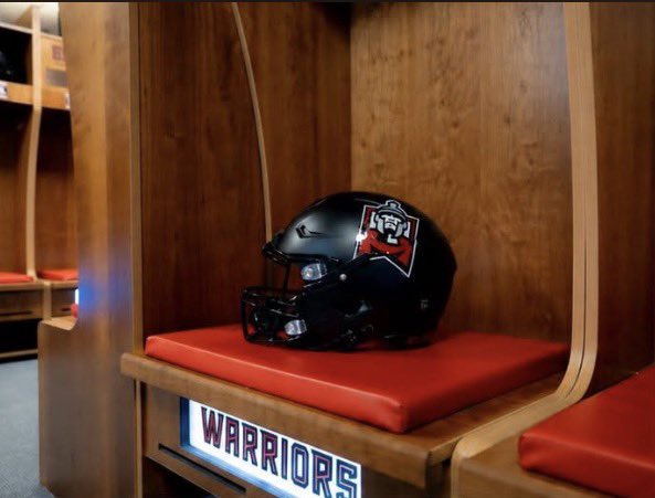 ESU_Football's tweet photo. ⚫️ New Lids. ⚫️

𝑨𝑻𝑻𝑨𝑪𝑲❷❻‼️￼￼

#BLOOD𝘙𝘜𝘕𝘚𝐓𝐇𝐈𝐂𝐊💯 https://t.co/R55nMIsRUN