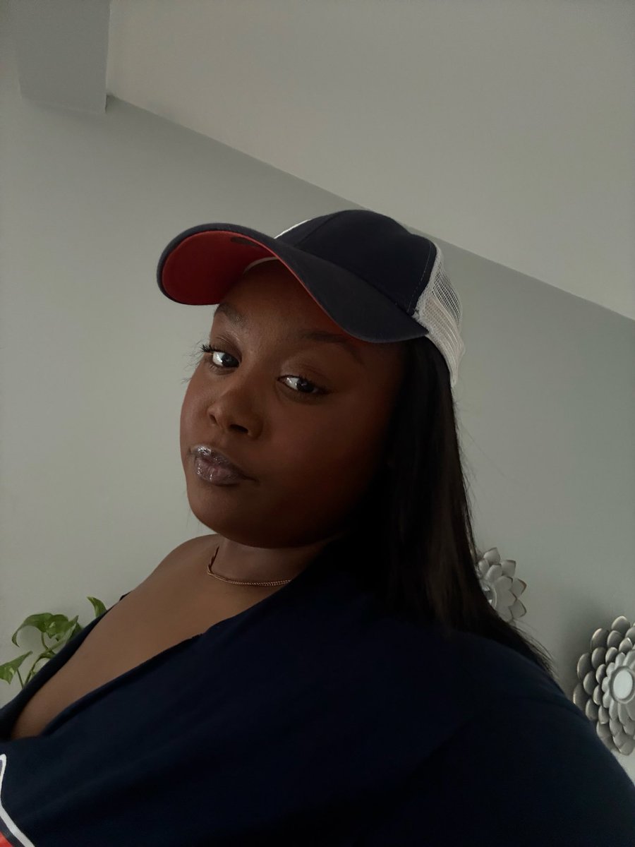 KAveyell's tweet photo. bc i never post me el o l https://t.co/BBzC3WGSa1