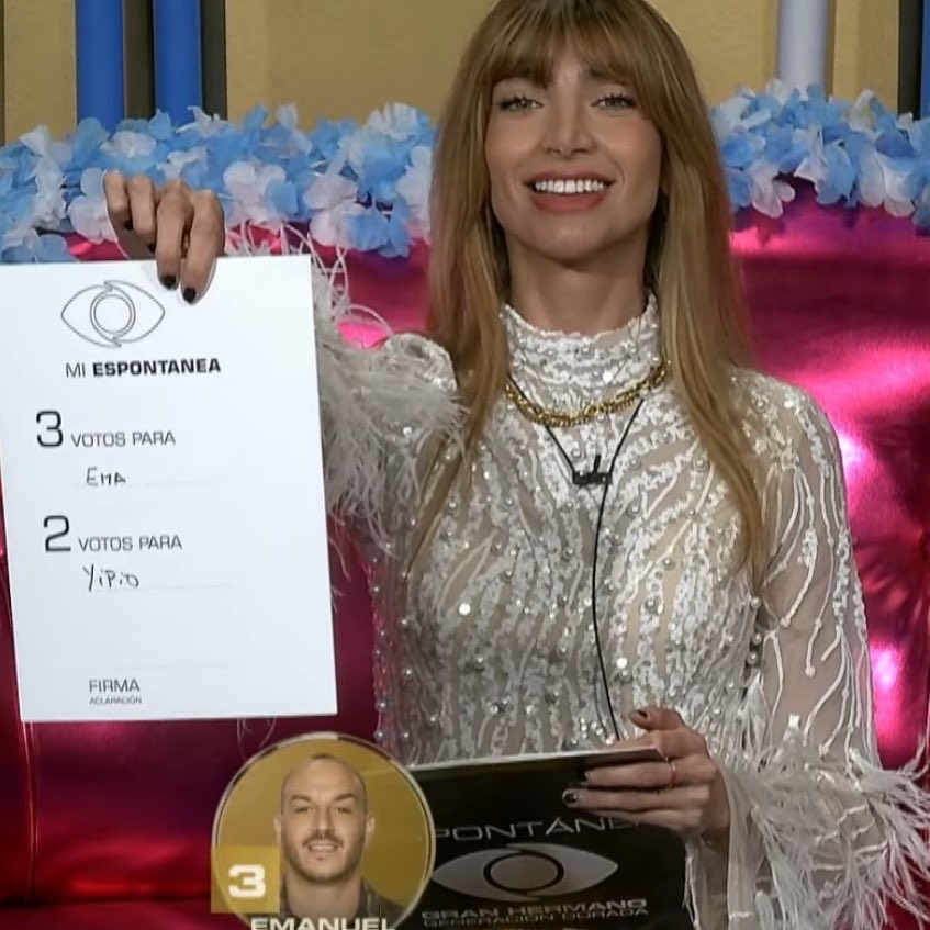GORDOQUILOMBERO's tweet photo. 🚨LA REVOLUCIÓN HABLÓ 

ELLAS DIJERON AFUERA EL PELADO CAGON Y GARCA, EMANUEL AL 9009👋

#GranHermano https://t.co/RA4XD02CCR
