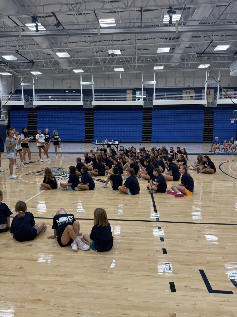 MinesWBB's tweet photo. Blaster Camp ‘26 Complete!

We started the day with the Macarena, had a crazy hair day contest &amp; ended it with an incredible awards ceremony!

Thank you to all of our campers &amp; parents for making this an incredible week of camp!

See you next year! ✌️ 

🫏 🏀 🤩 https://t.co/UCwj2aHBFY