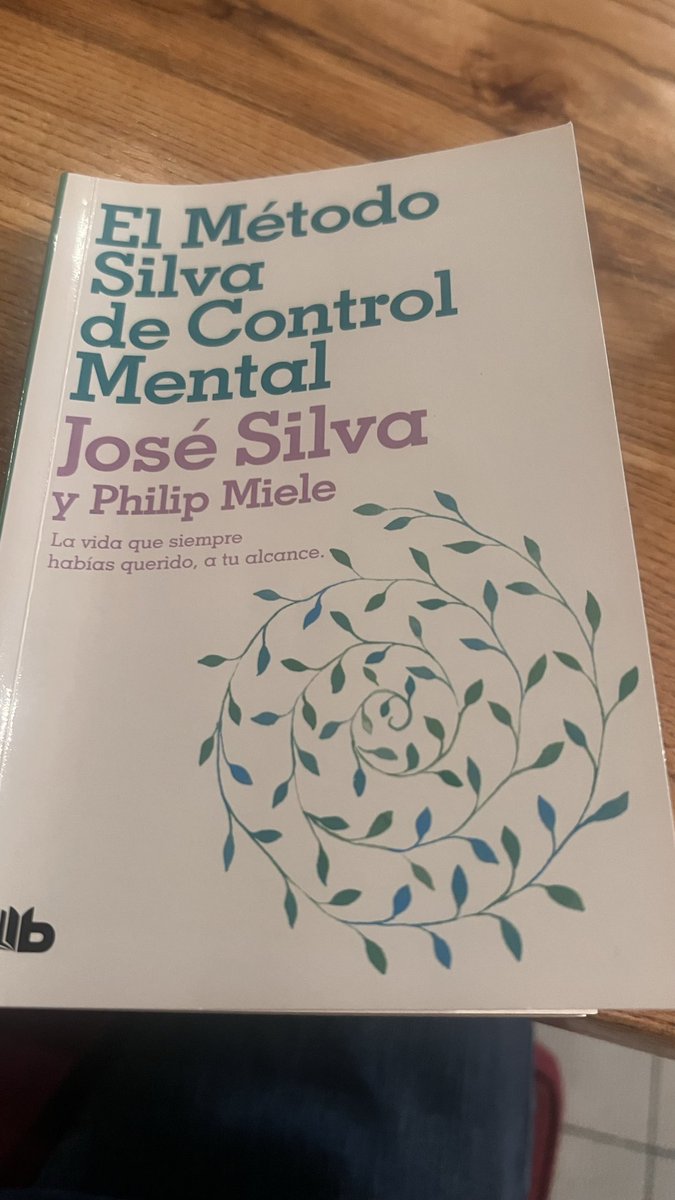 antonio6481's tweet photo. @salomondrin Mil veces mi respeto tío Salo. cada día aprendo más de ti, deberías hacer un libro 📕 tiene mucho sentido con (El Método de control mental ) https://t.co/3xsk4KM3kc