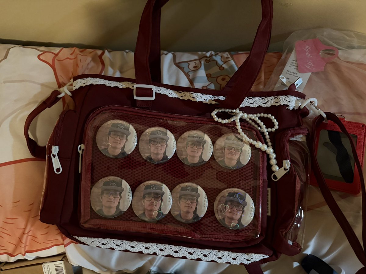 DaUTF_'s tweet photo. made an @nb1rs ita bag for PRISMΔ∇RHYTHM promo LMAO https://t.co/8xrJLHAczj