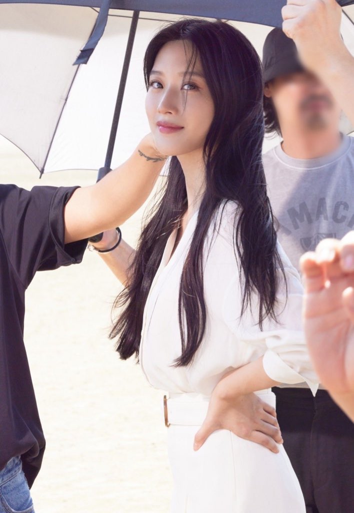 kisahkamila's tweet photo. ⠀⠀   

📍Hallagung Hanok Hotel

Last day filming in Jeju 🤍

⠀⠀ https://t.co/TPEP0yNcpj