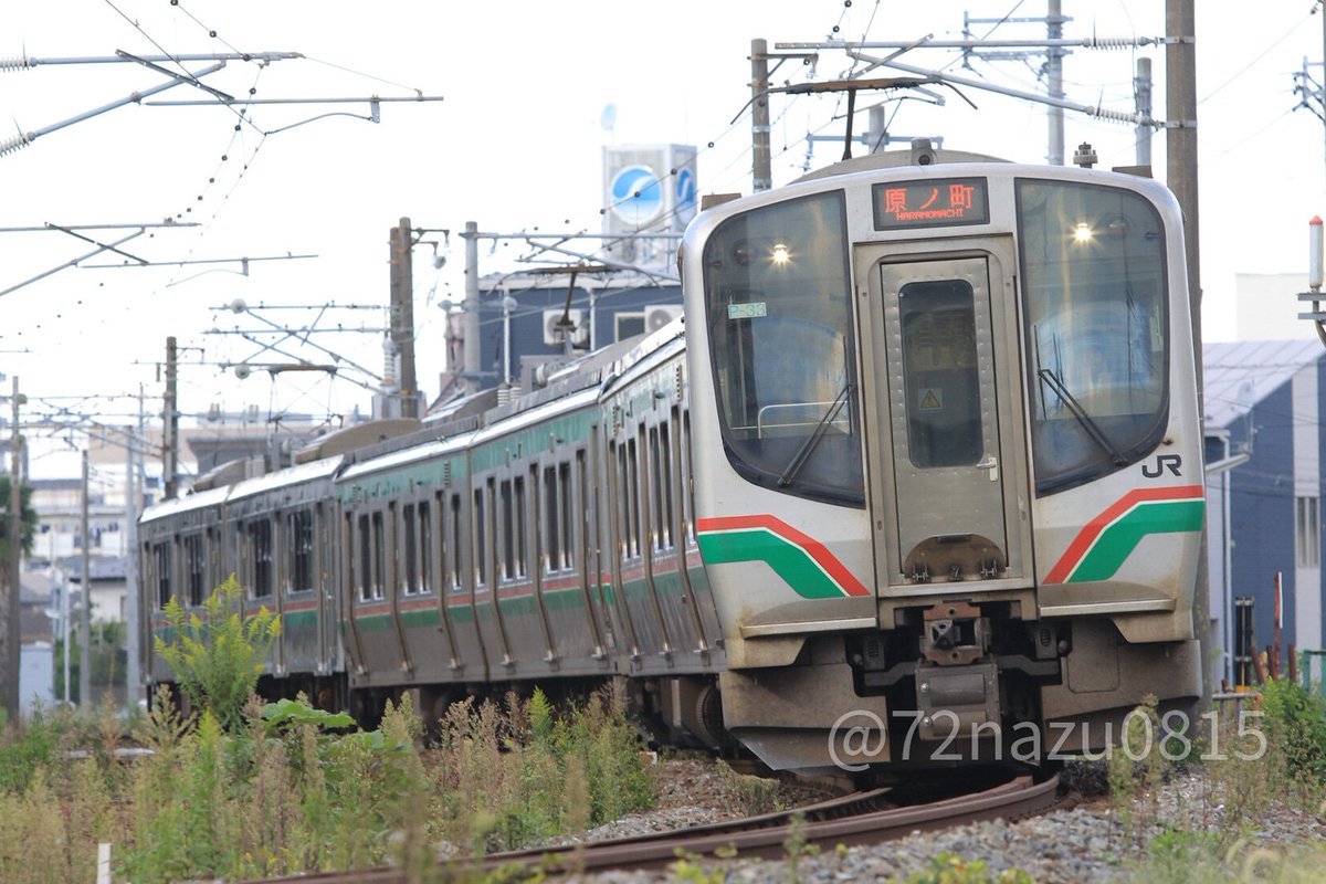 【じろたん】 記憶が正しければ1000番代の緑色って落成当時から0番代より明るめの