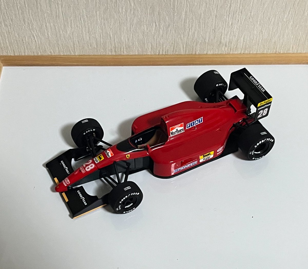 1/24 Scale ROSSO FERRARI 643 #28 Alesi アレジのフェラーリ643完成 