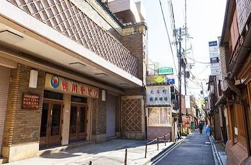 murokikaku's tweet photo. 📣室三兄弟 舞台公演
**公演日程 解禁**📣

【東京公演】
雷5656会館・ときわホール
📅2026年10月29日(木)〜11月3日(火・祝)

【京都公演】
先斗町歌舞練場
📅2026年11月13日(金)〜11月15日(日)

詳細日時は近日発表予定！
続報をお楽しみに✨

#室三兄弟
#室龍太
#室たつき
#室将也 https://t.co/d8Q4bh19YC