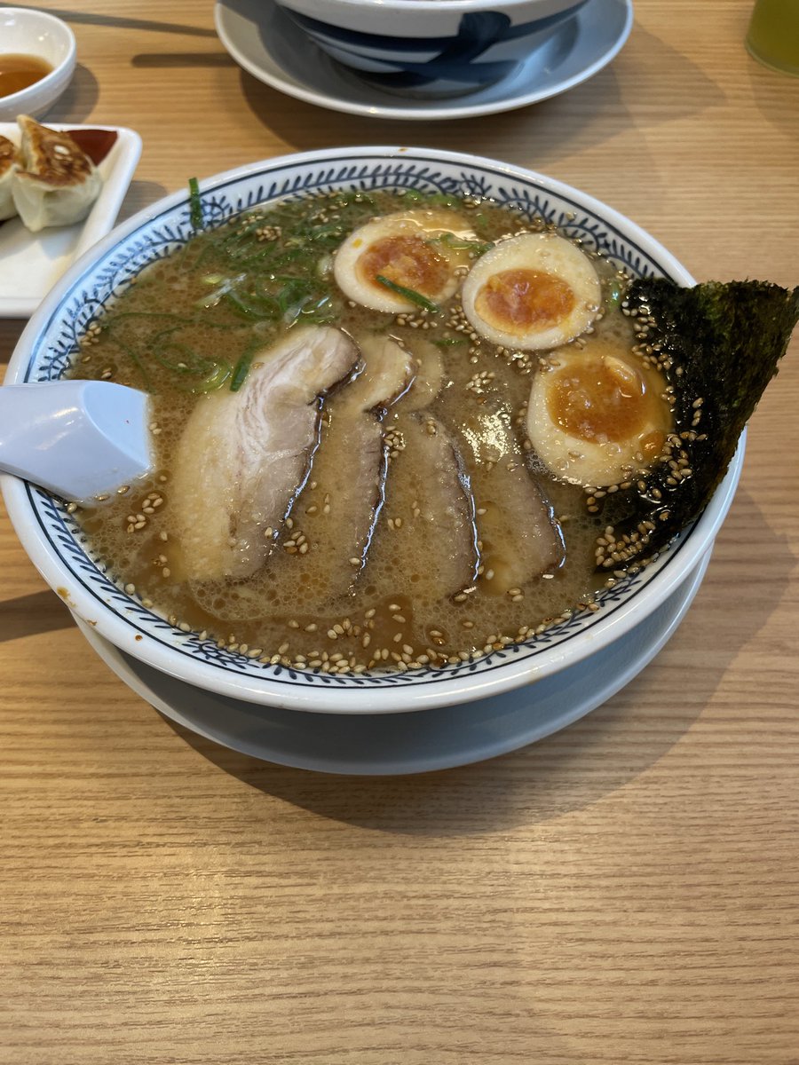 pabro21aim's tweet photo. らーめ…なんとか🍜 https://t.co/eQmpPSSIFV
