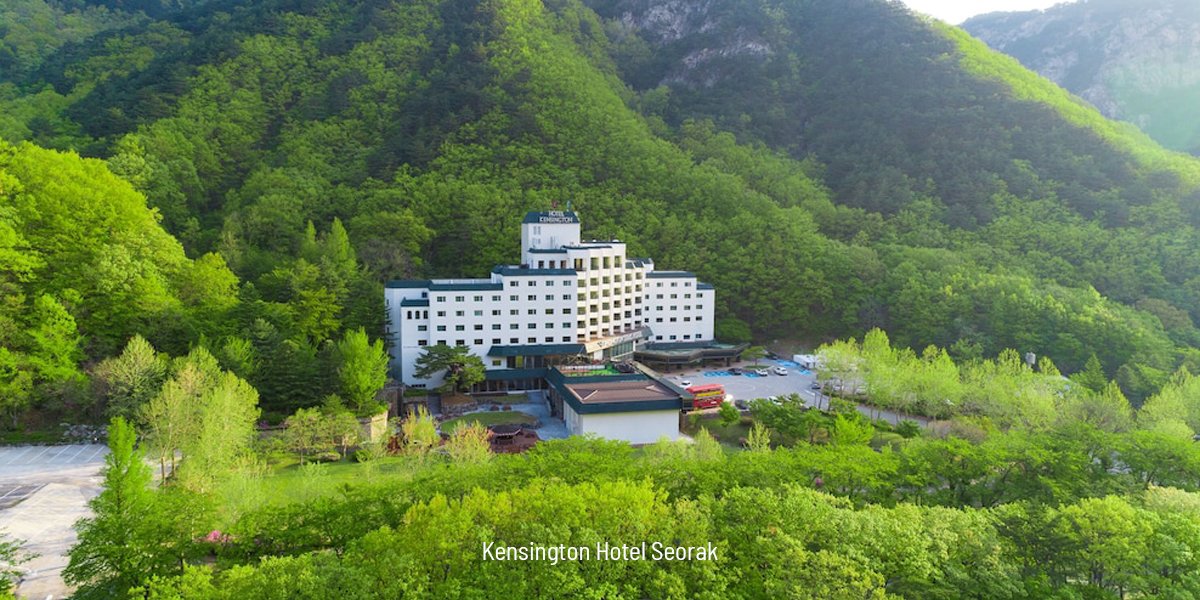 WebBedsAPAC's tweet photo. Two ways to experience South Korea, from the mountain sights of Kensington Hotel Seorak near Seoraksan National Park to the city lights of Pacific Hotel Seoul in the heart of Myeongdong. Book now to enjoy exclusive rates and 2X Rewards Points → https://t.co/0KgSWmxhsL https://t.co/gYQuTzU9V9
