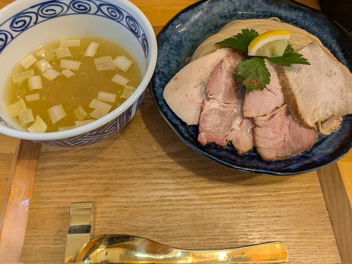 Reder_AP's tweet photo. めし https://t.co/SAIuAeqZ7p