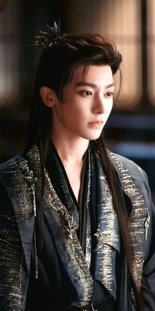 neohou_feed's tweet photo. 📊✨ Current ranking of Love in the Clouds on the Youku App charts:
🏆 Annual Bestseller List — #2
💗 Women’s Favorite List — #3
👘 Costume Drama List — #4
🔥 Hot Search List — #5
📈 Popularity List — #6
⭐ Must-See List — #11
#LoveInTheClouds #侯明昊 #HouMinghao https://t.co/yoIiPUEuz3