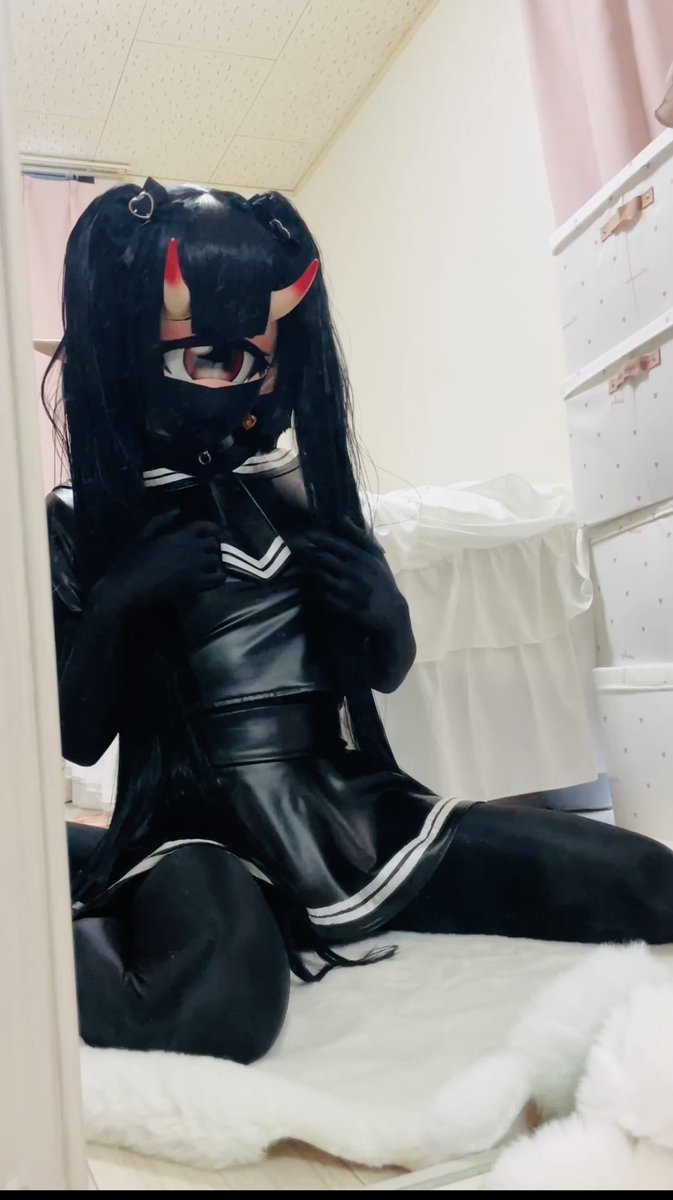 choiya_izayoi's tweet photo. 「単眼娘になった気分はどう？」 https://t.co/5v0vOcdaol