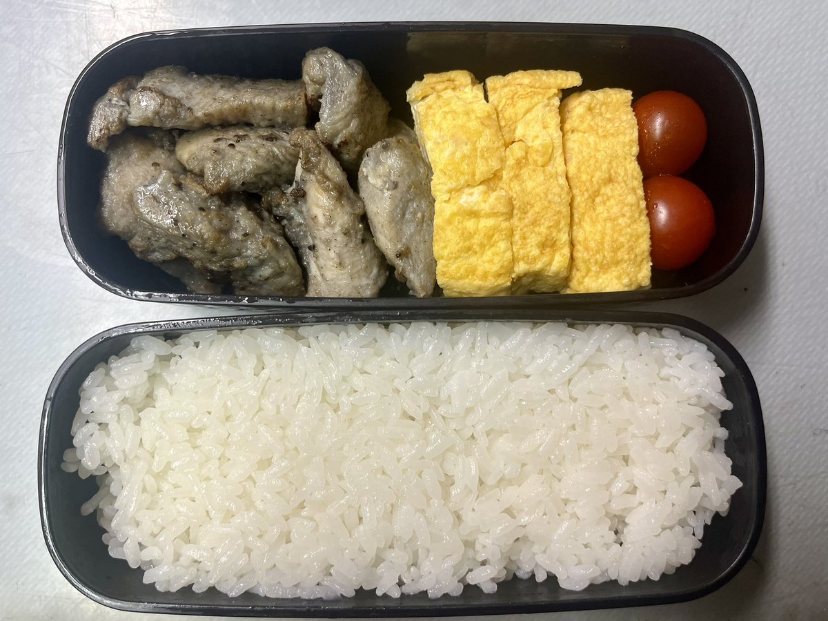 POP_radio24's tweet photo. 今週もお疲れ様でした。
痩せたいので鶏肉をたくさん食べた。 https://t.co/CsGA7KXr7m