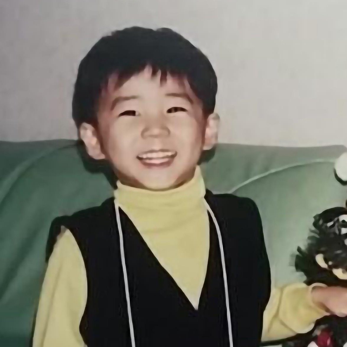 ____greatest's tweet photo. 그대로 컸어 너 진짜 천사가 맞아... https://t.co/6aIjTB55Uk