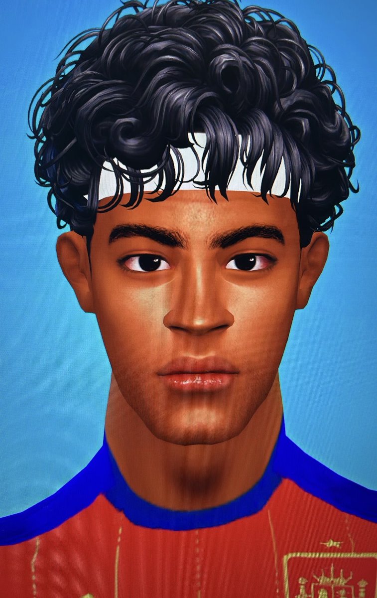 garotagamerz's tweet photo. Olha quem eu fiz hoje no The Sims 4 👀 deu pra reconhecer aí? Fiz até o CC da camisa 🇪🇸
#sims4 #thesims #thesims4 #simsbr https://t.co/9pWghcNKxo