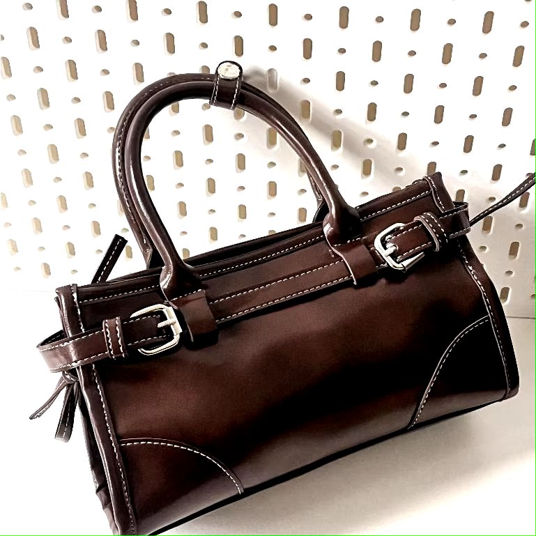 lilyessences's tweet photo. Rekomendasi Racun Shopee ✨️
Tas Cantik Brownie ⋆𐙚 ̊.

Spill belinya disini 👇🏻👇🏻👇🏻
Pic 1 : https://t.co/TiIsLOVBwU
Pic 2 : https://t.co/cenR9qoY1J
Pic 3 : https://t.co/23NhQBITn5
Pic 4 : https://t.co/Xfq8XFbuDa https://t.co/v1AOFOE6a6