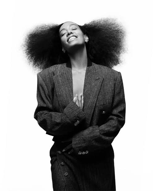 solangespace's tweet photo. Solange is set to be featured on Standing on the Corner’s “II”, which will finally land on streaming services on September 11.

— She is featured on track “Sonia” and has credited vocals on “Mr Postman, wait!” https://t.co/UbjqD7pZTE