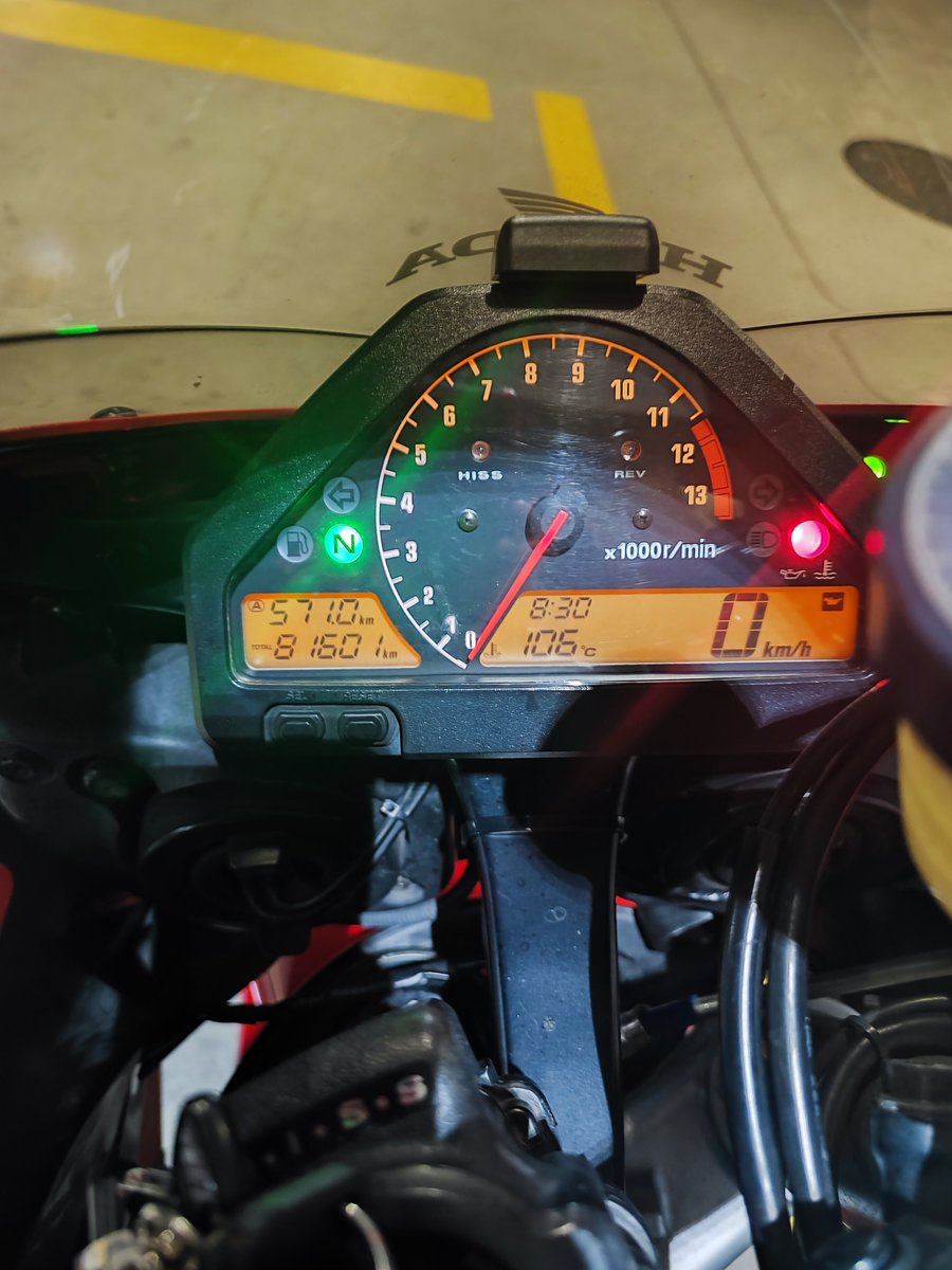 soul_722's tweet photo. 久々のバイクで帰省でした🏍️
姪っ子の相手ばかりで時間なくて向こうで全然乗れなかった😓姪っ子居るときは新幹線にしようかな🙄
リッター20 kmにちょい届かず🤨最後の圏央道渋滞なければな〜🤔 https://t.co/kNVFzb5BE9