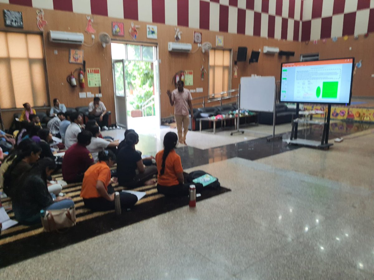DietBhola's tweet photo. #Workshop on #ScienceofLiving concluded with the theme 'Harmony in Nature'.
What a beautiful journey—from 'I' to Body, from Body to Society, and ultimately to Harmony in Nature.
The workshop reinforced the understanding that a meaningful life emerges through right understanding. https://t.co/zbc0sJ3MAt