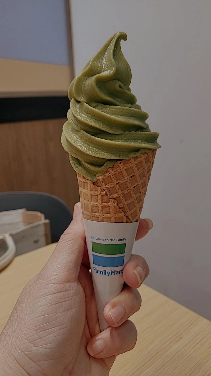 jaeprincess_luv's tweet photo. #matchapistachio
#familymart
#aprilandmay2026

這個味道 我們也很喜歡～ https://t.co/saMQltEvsy