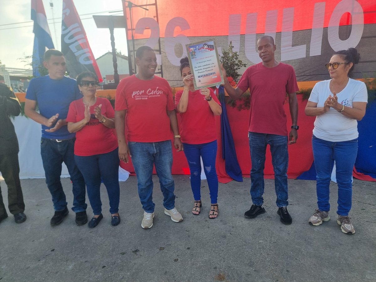 IcsMarti's tweet photo. Acto Municipal en #Martí por el 73 Aniversario del Asalto a los Cuarteles Moncadas y Carlos Manuel de Céspedes.
#MatancerosEnVictoria 
#MiMoncadaEsMiPatria https://t.co/aM51dh9ggf