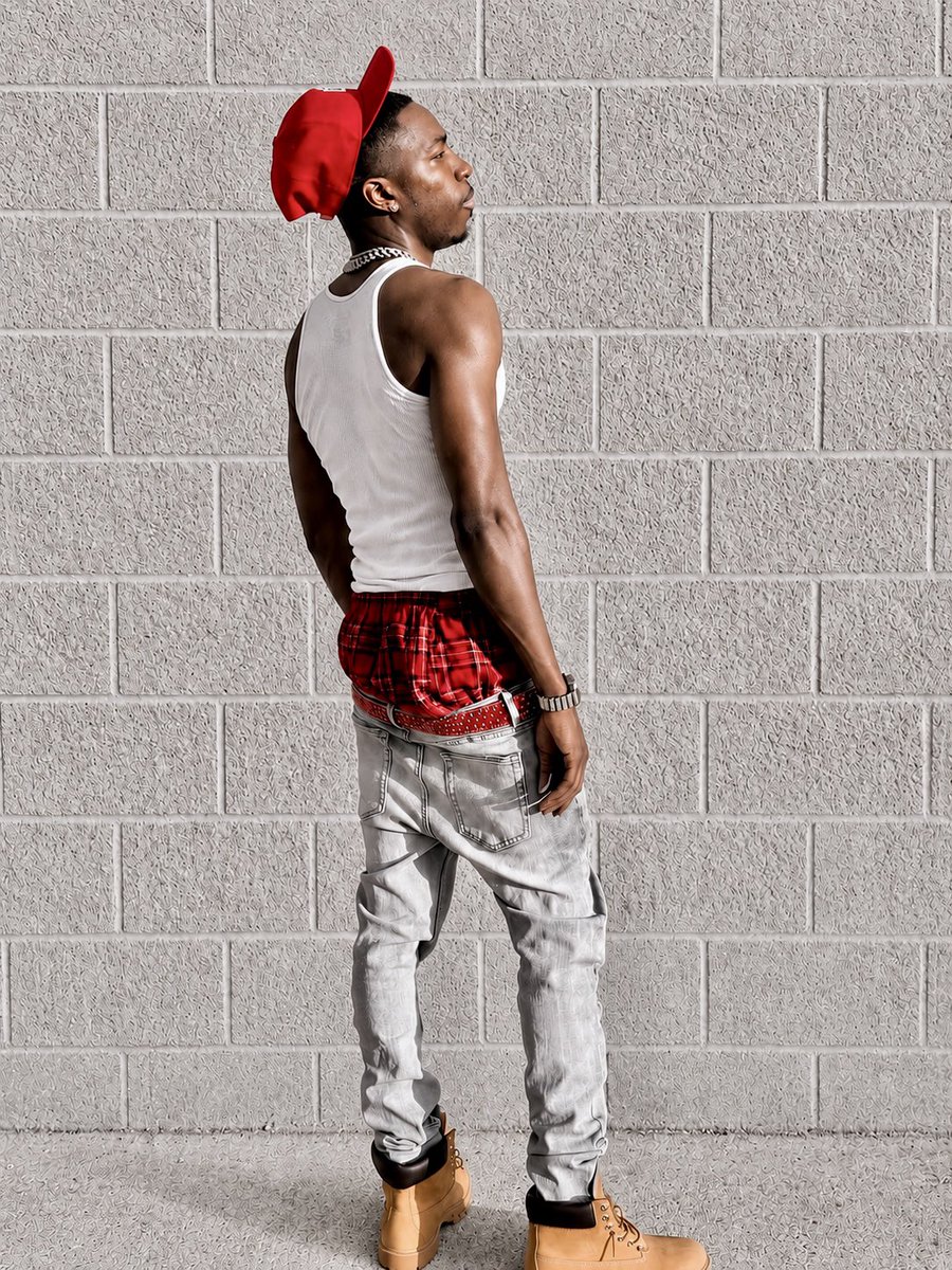 idracothegod's tweet photo. BANJEE OUT NOW!! ALL PLATFORMS!! 
https://t.co/byAK7J6SgZ https://t.co/IL8ZjHMgGO