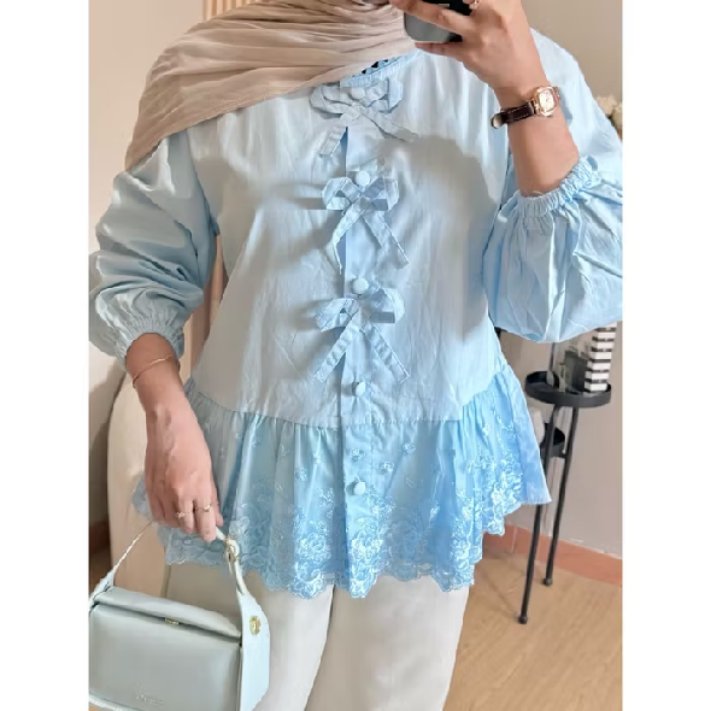 jasminexserene's tweet photo. NEMU BLOUSE CANTIK🌸💓🌸💓🌸🌷 https://t.co/Fhei03yLVv