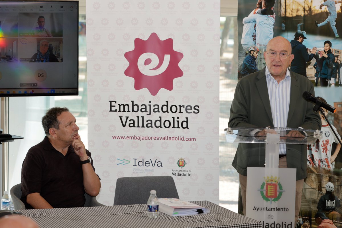 ideva_agencia's tweet photo. Como decía en la inauguración el gerente de #IdeVa, Fernando Rubio, la Red tiene un fuerte sentimiento de comunidad y se reconoce el talento de Valladolid en el exterior como un valor imprescindible para nuestra ciudad.
¡Gracias a todos!
Más info en 👉https://t.co/GuUozl1GzJ https://t.co/q4s5vOHEmO