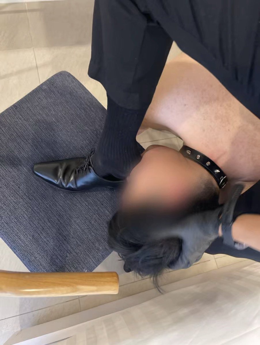solelo_m's tweet photo. สูดให้เต็มปอด 👞👞🧦🐶 https://t.co/stjfcP7RyI