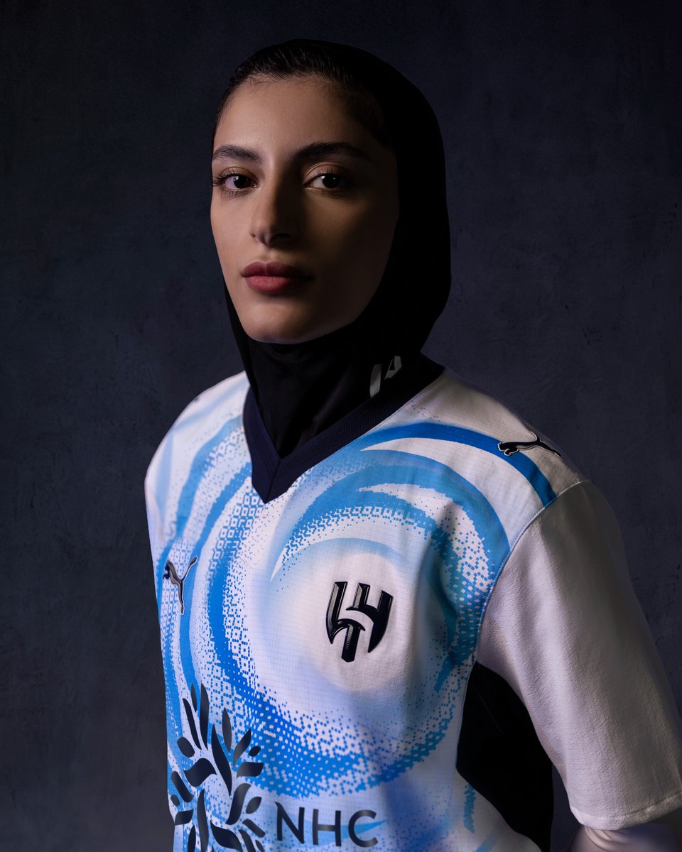 Alhilal_EN's tweet photo. Every journey has its own story 🤍💙 ​

 🌟 Order now from the Al-Hilal Official Online Store and enjoy:
•⁠  ⁠Free shipping until 26 July
•⁠  ⁠Next business day delivery in Riyadh
•⁠  ⁠Free &amp; easy returns