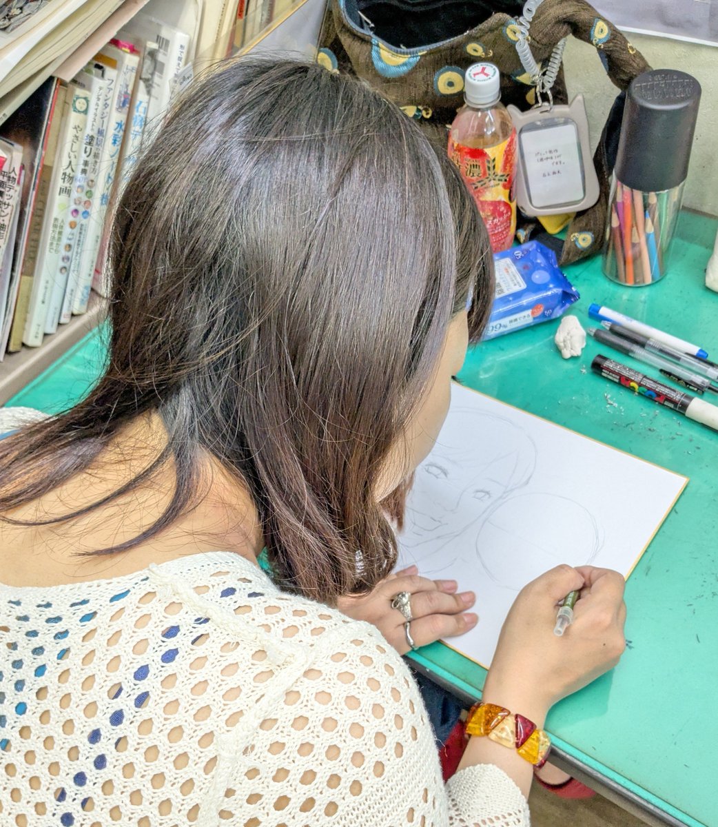 atoriemix's tweet photo. 清瀬アトリエミックス絵画教室の風景〜

来月の展示販売に向けて_φ(･_･ https://t.co/kAy5twvRKY