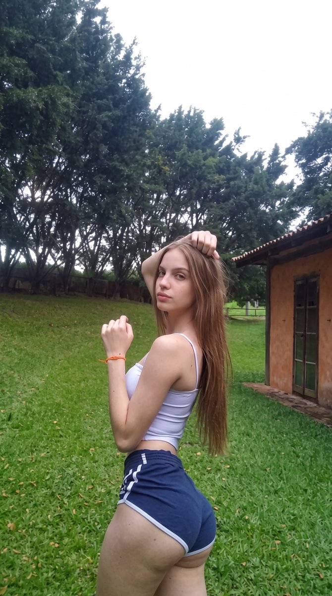 Beatriz tweet media