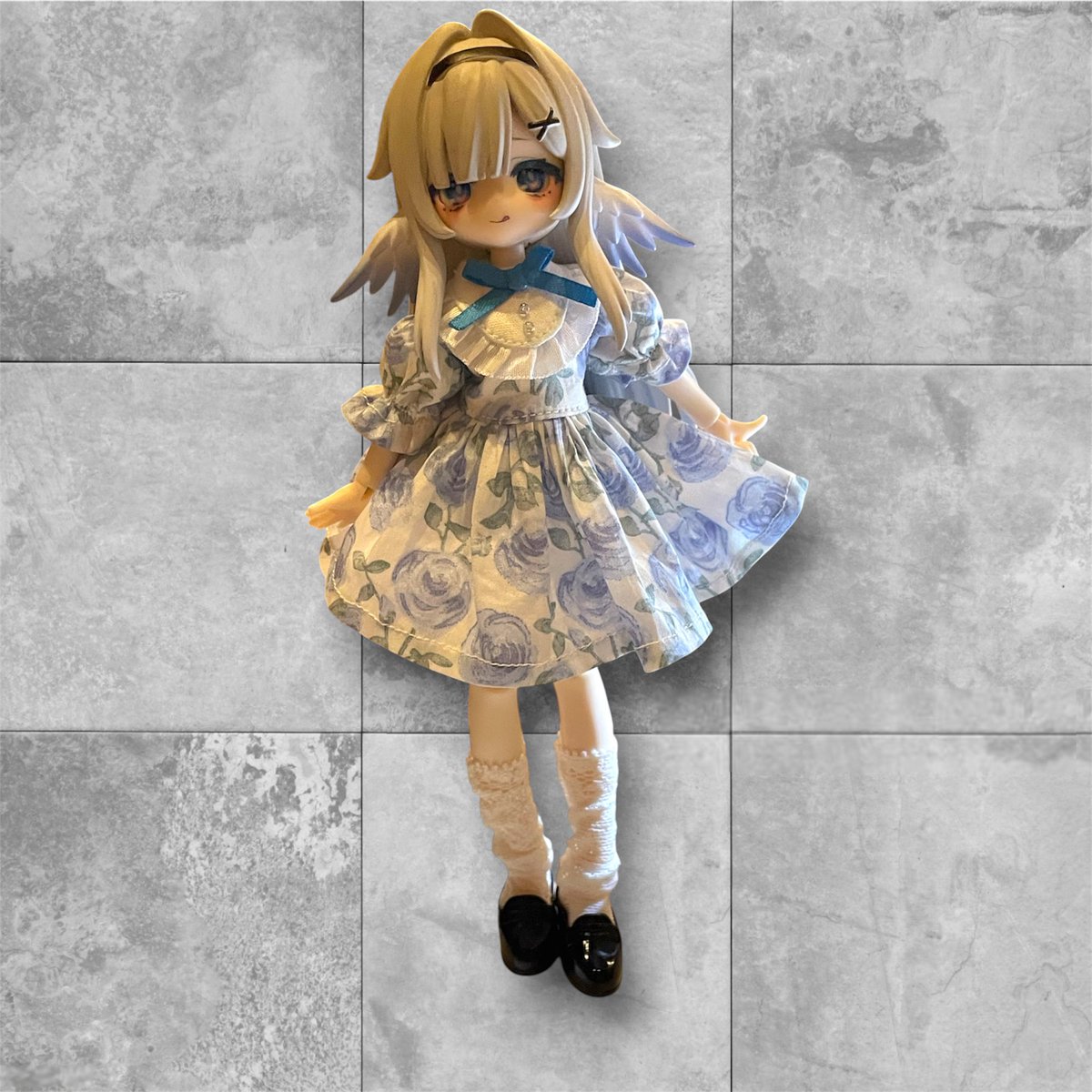 motipoyo's tweet photo. 百均のこれをこうして、ちくちくして、こう！！！

靴下！！！！ https://t.co/hxLVivqFBq