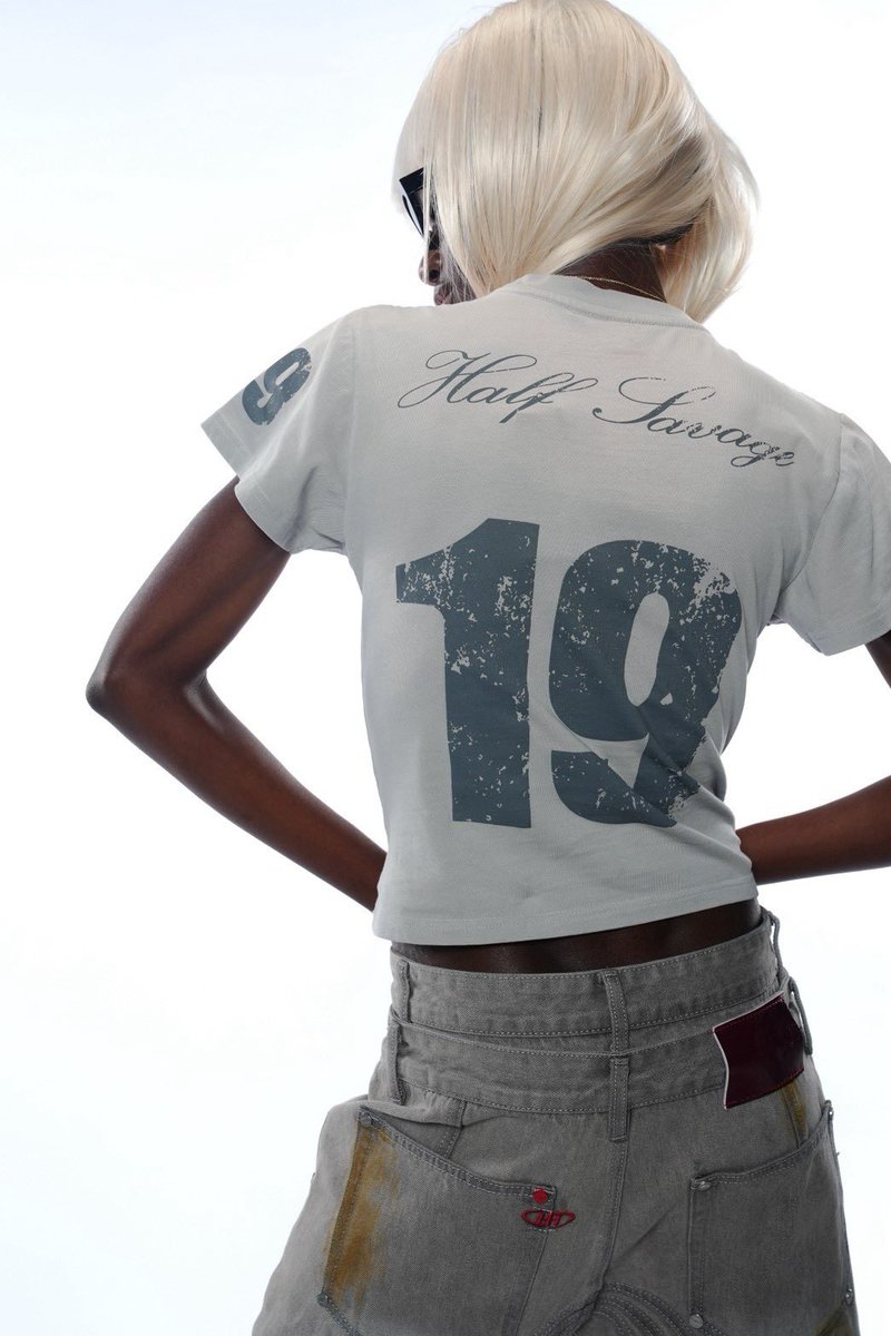 off_halfsavage's tweet photo. Smoke Drift Crop Top.

100% premium cotton. Cropped fit. Smoke Gradient grey.

Minimal by design. Made to be worn every day.

Launching Tomorrow — 19:00 (GMT+7)
#HALFSAVAGE https://t.co/qgchx92iPH
