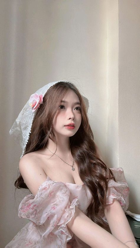 virg2011's tweet photo. Soft pink bridal vibes lace, floral accents, and ethereal off-shoulder charm
yFbN https://t.co/fzAWTdl4sf