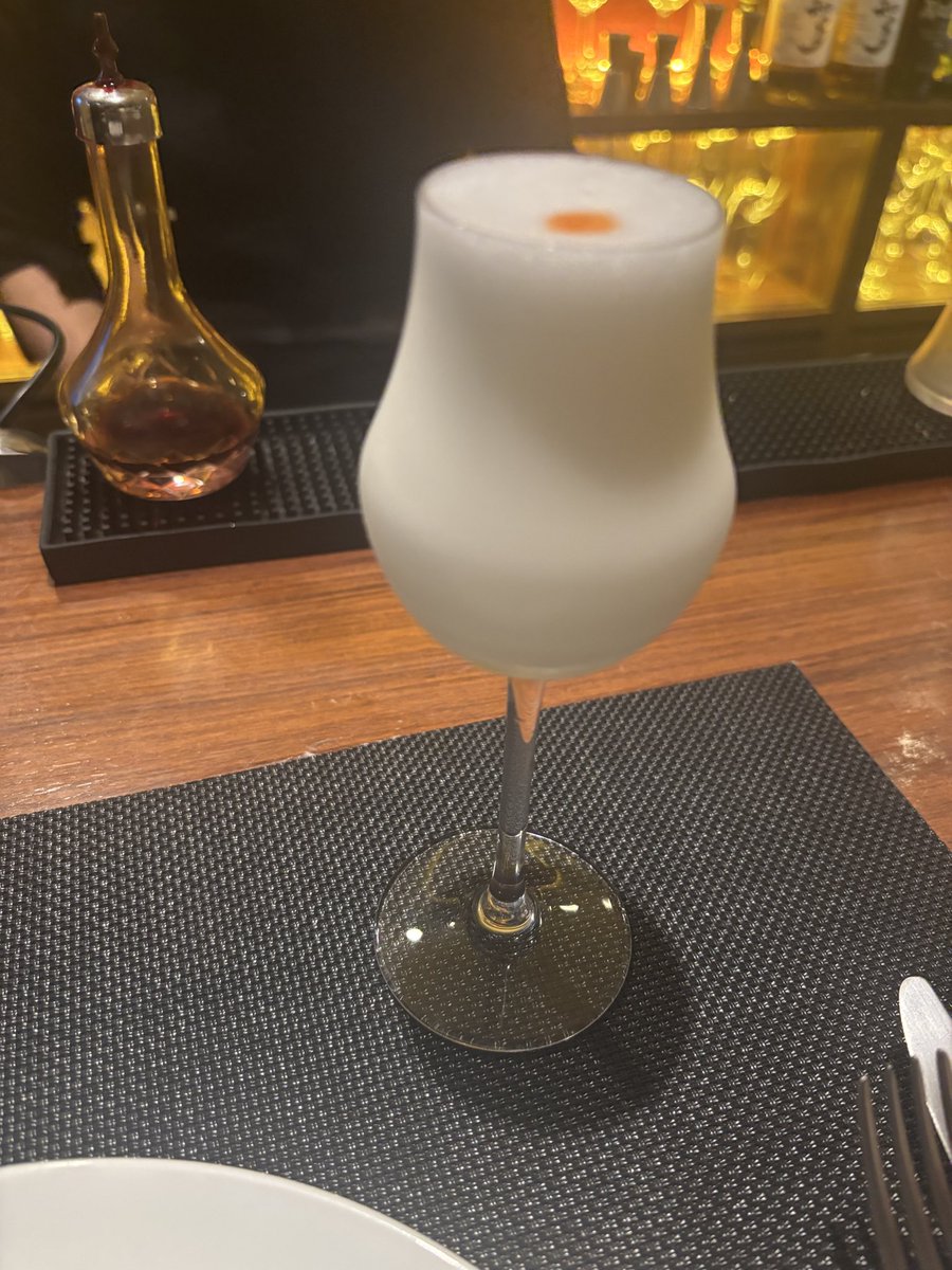 yun_ym's tweet photo. 今日は、取引先が原宿のペルー料理をご馳走してくださいました❤️
ワインのペアリングも素晴らしく、とっても美味しく幸せな時間でした。 https://t.co/vdi9nBZsMj