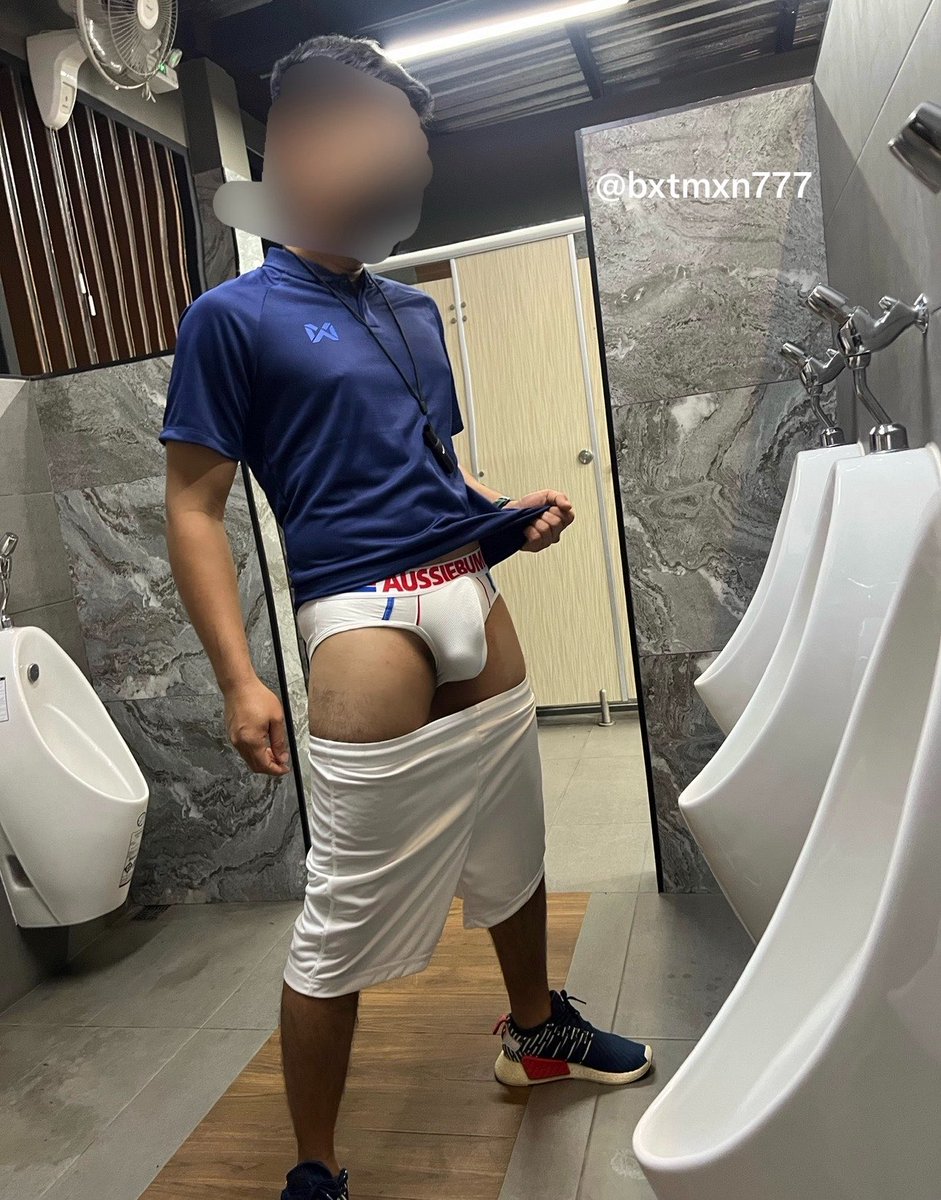 bxtmxn777's tweet photo. 🚻💦 https://t.co/g6GD3AD5zD