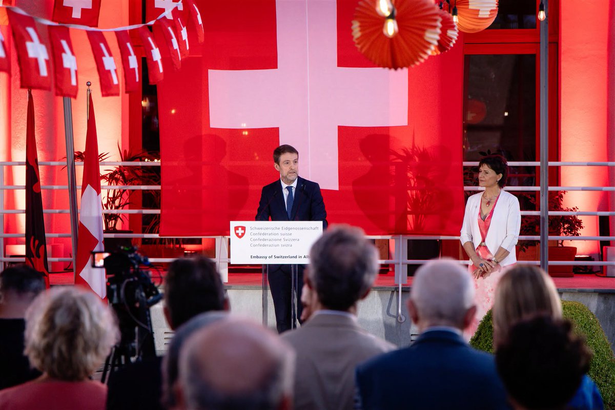 swissaal's tweet photo. As a proud sponsor of this year's celebration, the Swiss-Albanian Chamber of Commerce (SWISSA) was honoured to support an event that welcomed more than 250 representatives from the business community, institutions, diplomatic corps, partners, and friends of Switzerland. https://t.co/Vg92qa8i4r
