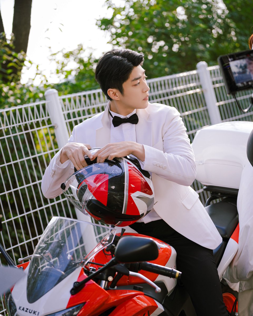 KNSTUDIO_now's tweet photo. #그대에게드림 #백성철 #BaekSungChul https://t.co/6ilWd0rJM2